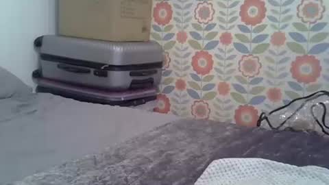Snapshot of calvinundercover chatting on 8, 2, 2025 calvinundercover online show from 8, 2, 2025