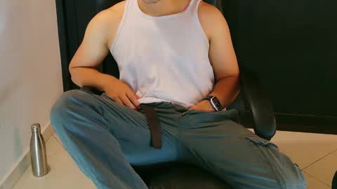 camara110 online show from 24, 1, 2025