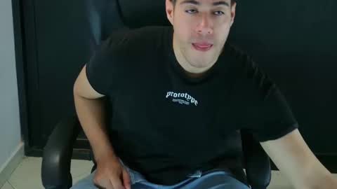 camara110 online show from 29, 1, 2025