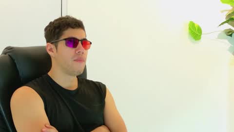 camara110 online show from 2, 11, 2025