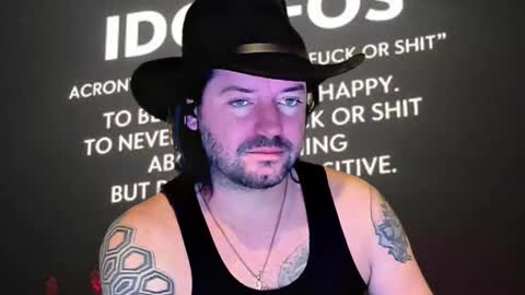 camarant online show from 15, 11, 2025