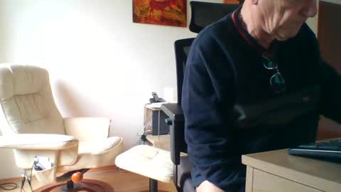 Snapshot of camcologne chatting on 15, 1, 2025 camcologne online show from 15, 1, 2025