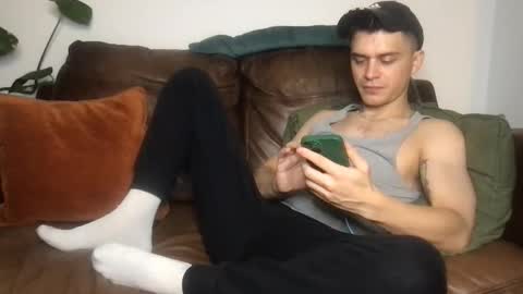 CamDoAttitude online show from 17, 12, 2025