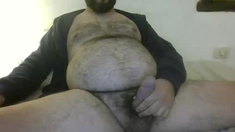 Snapshot of camera008 chatting on 4, 4, 2026 camera008 online show from 4, 4, 2026