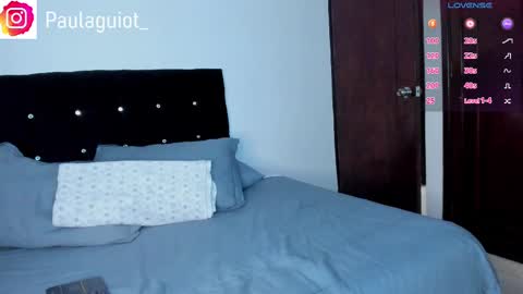   online show from 8, 3, 2025