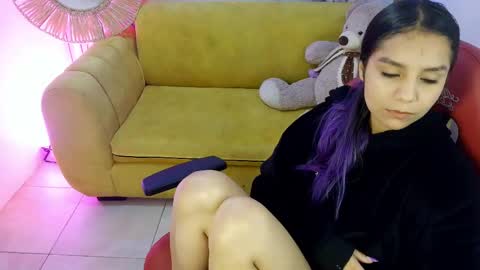 Snapshot of cami_monroe_m chatting on 8, 6, 2026 cami online show from 8, 6, 2026