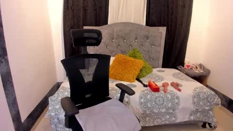   online show from 20, 3, 2026