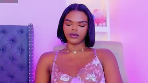 camiestrada online show from 31, 10, 2025