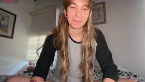 Snapshot of camii19y chatting on 23, 4, 2026 camii19y online show from 23, 4, 2026