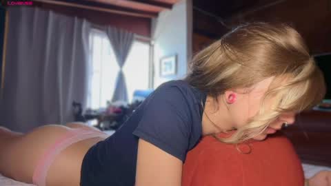Snapshot of camii19y chatting on 22, 5, 2026 camii19y online show from 22, 5, 2026