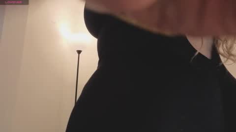 Camila online show from 19, 4, 2026