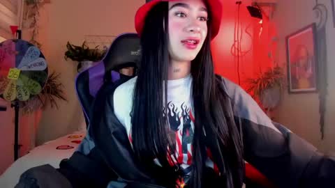 camila online show from 13, 4, 2026