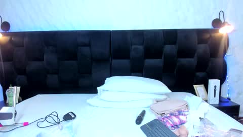 camila__gomez_ online show from 9, 1, 2026