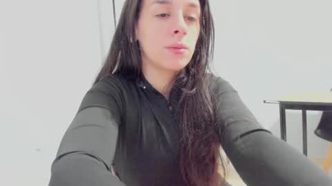 Snapshot of camila_berk chatting on 1, 10, 2025 Cami online show from 1, 10, 2025