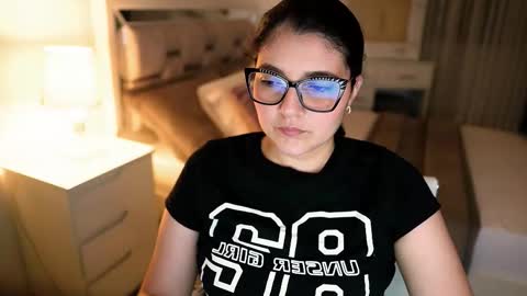 Camila buitrago online show from 19, 10, 2025