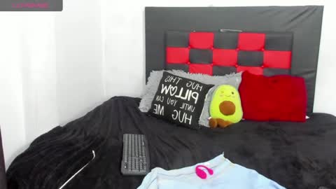 Snapshot of camila_valenciia_ chatting on 21, 6, 2026 Camila online show from 21, 6, 2026