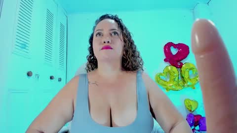 camilaa foxxx online show from 13, 2, 2025