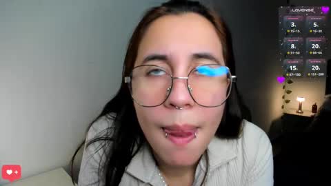 Snapshot of camilaalee chatting on 14, 1, 2025 CAMILAA LEE  online show from 14, 1, 2025