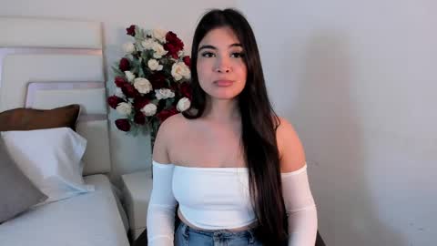 Snapshot of camilasofiia chatting on 4, 3, 2025 Camila online show from 4, 3, 2025