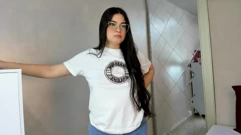 Snapshot of camilasofiia chatting on 14, 9, 2025 Camila online show from 14, 9, 2025