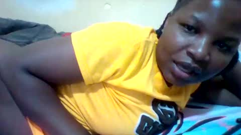 Snapshot of camillah_sweet chatting on 9, 6, 2026 camillah_sweet online show from 9, 6, 2026