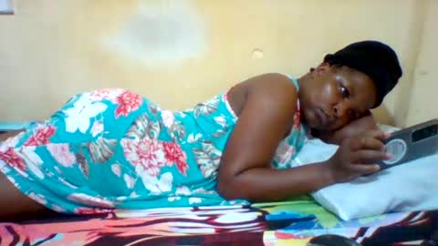 Snapshot of camillah_sweet chatting on 13, 7, 2026 camillah_sweet online show from 13, 7, 2026
