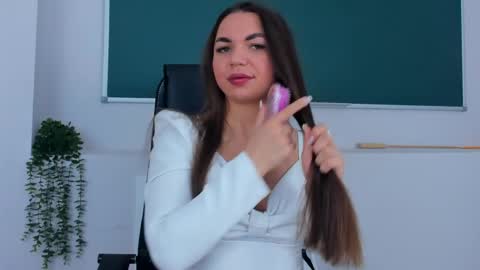 Camilla online show from 21, 4, 2026