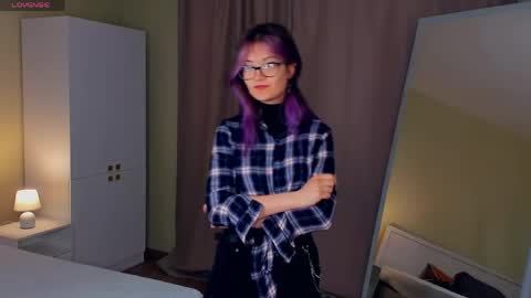 Snapshot of camillamondelli chatting on 5, 4, 2026 Emily online show from 5, 4, 2026