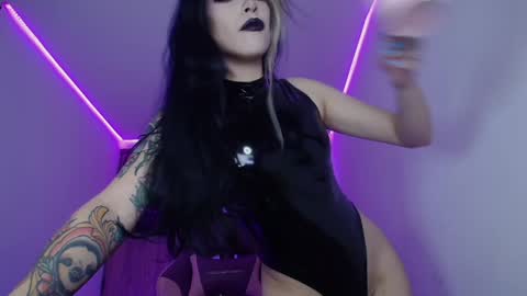 Camille  online show from 17, 1, 2025