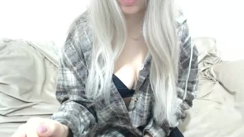 CamilleBunny online show from 13, 1, 2026