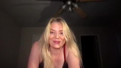 Snapshot of camilleclairexo chatting on 30, 4, 2026 camilleclairexo online show from 30, 4, 2026