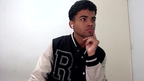 camillo_beischel_ online show from 12, 1, 2026