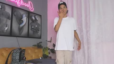 Camillo Virgil online show from 14, 12, 2025