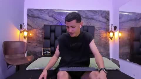 Snapshot of camilo_contrerass chatting on 6, 7, 2026 Camilo online show from 6, 7, 2026