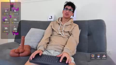 Snapshot of camilo_stark chatting on 25, 11, 2025 Camilo online show from 25, 11, 2025