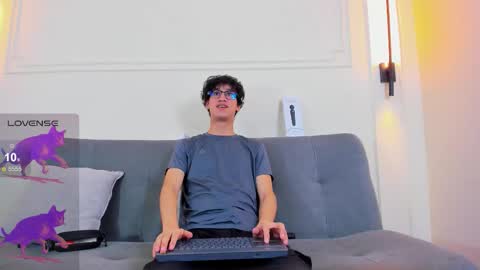 Snapshot of camilo_stark chatting on 10, 2, 2026 Camilo online show from 10, 2, 2026