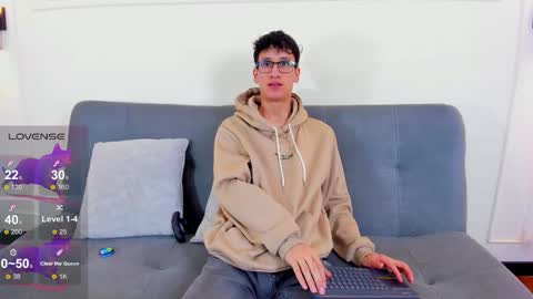 Snapshot of camilo_stark chatting on 1, 3, 2026 Camilo online show from 1, 3, 2026