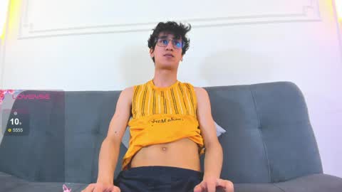 Snapshot of camilo_stark chatting on 19, 5, 2026 Camilo online show from 19, 5, 2026