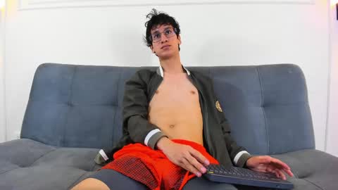 Snapshot of camilo_stark chatting on 26, 5, 2026 Camilo online show from 26, 5, 2026