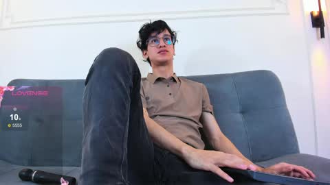 Snapshot of camilo_stark chatting on 31, 5, 2026 Camilo online show from 31, 5, 2026