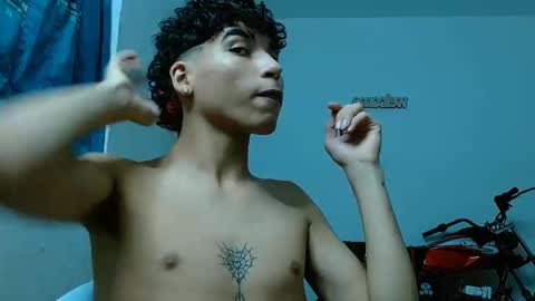 Snapshot of camilohot_2 chatting on 21, 4, 2026 camilo online show from 21, 4, 2026