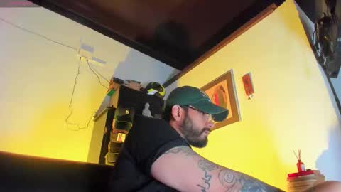 Snapshot of camilomayer chatting on 3, 12, 2025 Camilo online show from 3, 12, 2025