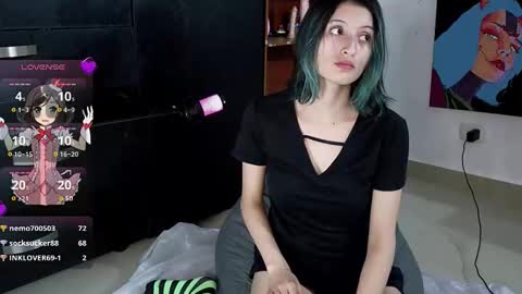 Snapshot of camilonrilli chatting on 8, 3, 2026 Cami online show from 8, 3, 2026