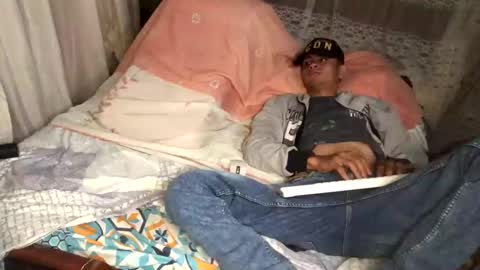 Snapshot of camivaron chatting on 10, 1, 2025 camivaron online show from 10, 1, 2025