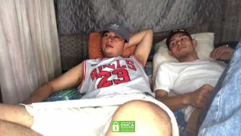 Snapshot of camivaron chatting on 12, 1, 2025 camivaron online show from 12, 1, 2025