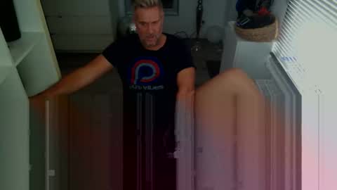 camunication online show from 6, 10, 2025