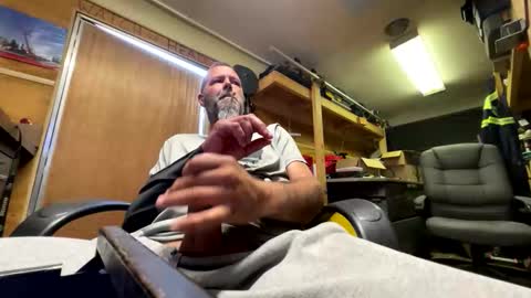 Chris online show from 4, 5, 2026