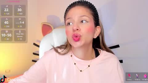 Candase online show from 5, 12, 2025