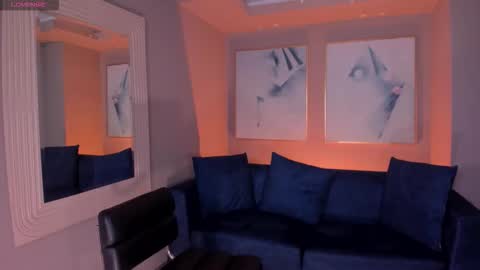  Candanse R  online show from 10, 2, 2026