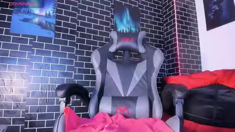 candresruiz online show from 4, 12, 2025